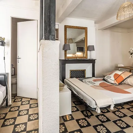 Appartement Studio De 25M2 Renove - Quartier Cathedrale Saint-Just
