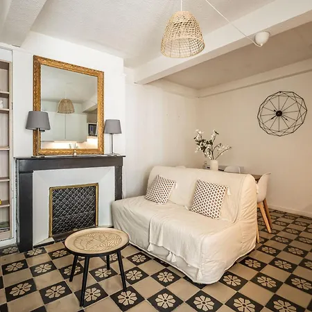 Appartement Studio De 25M2 Renove - Quartier Cathedrale Saint-Just *